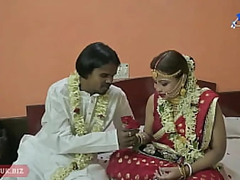 Observe Smita and Baar 095's Desi wedding night with a banglilynx twist!