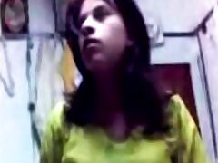 Aamteur Teen Arab Gf About Telling Knockers Piracy