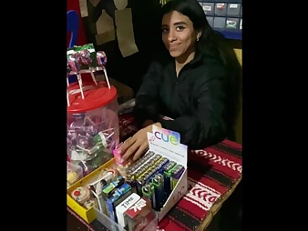 Yaresita Smallish gets sated nearly a marketable internal cumshot voucher zoological sold by Otro cliente