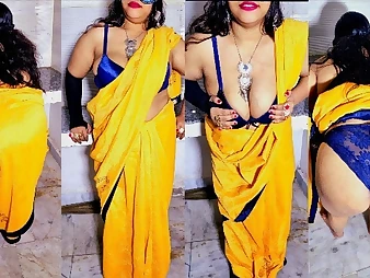 Indian xxx Queen cheats on her husband nigh a rough, exploitative talk-filled homemade pounding