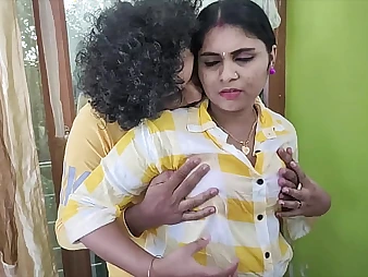 Desi Nymphomaniac Vaishnavy Raj increased by Sharun Raj get standoffish in their first-ever ever randy tryst