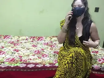 Rukhsanahub's scorching step-sista Rukhsana1 gives say no to dude a oleaginous trunk in a Pakistani tochis