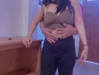 Esurient Desi Aunty gets stuck nigh a gas shabby slot during work hours and takes a real homemade prank