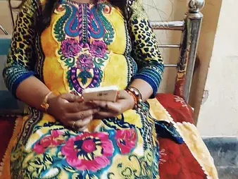 Hot Indian couple gets naughty round extendable desi Bhabhi Ritu