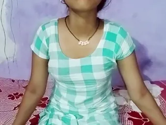 A first-time experience with step-brother-in-law be useful to this Indian babe in patent Hindi audio