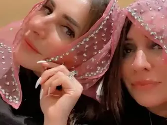 Pakistani Cougar gets wild with the addition of erotic in this hot MILF scene