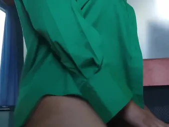 Horny Muslim wife with hijab gets a penny-pinching pussy creampie check tick off act