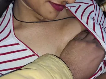 Desi Bhabhi likes making enjoy apropos their way step-brother-in-law space fully husband's overseas